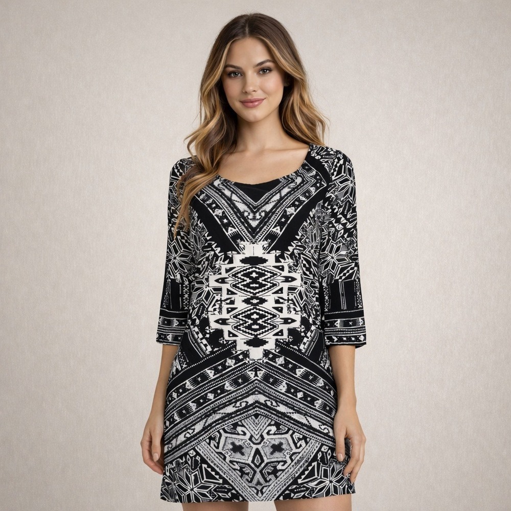 BeBop Dress Women's Size XS Black & White Geometric Print 3/4 Sleeve Mini